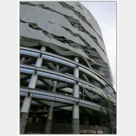 麻布十番駅より徒歩1分 築35年4ヶ月 11階建の賃貸物件