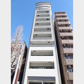 麻布十番駅より徒歩4分 築8年10ヶ月 13階建の賃貸物件