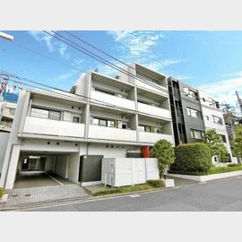 六本木駅より徒歩7分 2階 築22年10ヶ月の賃貸物件