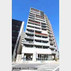 馬喰町駅より徒歩1分 築8年10ヶ月 14階建の賃貸物件