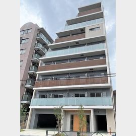 鶯谷駅より徒歩4分 築4年6ヶ月 8階建の賃貸物件