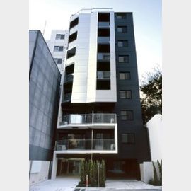 麻布十番駅より徒歩3分 4階 築20年6ヶ月の賃貸物件