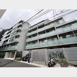 広尾駅より徒歩10分 5階 築6年の賃貸物件