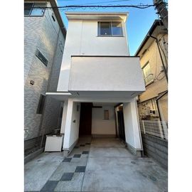 荏原中延駅より徒歩4分 築7年5ヶ月 3階建の賃貸物件