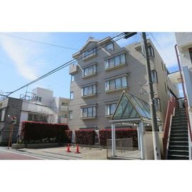 洗足駅より徒歩8分 1階 築32年の賃貸物件