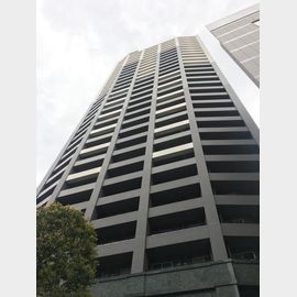 新宿駅より徒歩8分 16階 築20年5ヶ月の賃貸物件