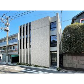渋谷駅より徒歩13分 3階 築4年5ヶ月の賃貸物件
