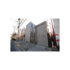 千歳船橋駅より徒歩6分 1階 築16年10ヶ月の賃貸物件