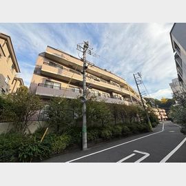 レジデンス代々木公園 地下1階 築20年10ヶ月の賃貸物件