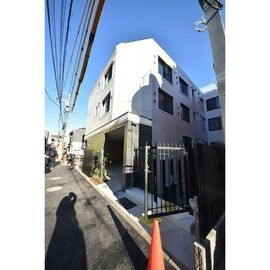 外苑前駅より徒歩10分 2階 築1年10ヶ月の賃貸物件