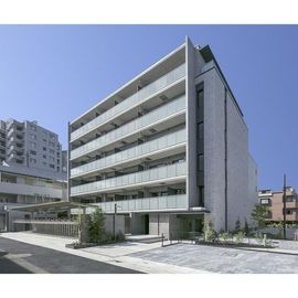 都立大学駅より徒歩4分 5階 築5年1ヶ月の賃貸物件