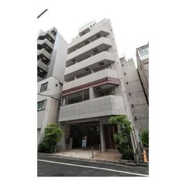 新橋駅より徒歩4分 築15年9ヶ月 10階建の賃貸物件