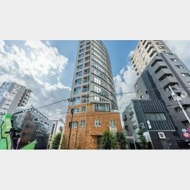 六本木駅より徒歩7分 築21年2ヶ月 14階建の賃貸物件