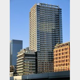 浜松町駅より徒歩5分 築6年8ヶ月 37階建の賃貸物件