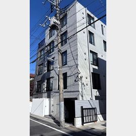 不動前駅より徒歩4分 築1年4ヶ月 5階建の賃貸物件