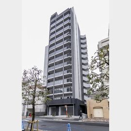 新宿三丁目駅より徒歩9分 12階 築3年10ヶ月の賃貸物件