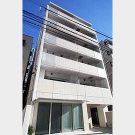 新宿三丁目駅より徒歩7分 4階 築9年の賃貸物件