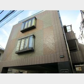 四谷三丁目駅より徒歩4分 3階 築35年8ヶ月の賃貸物件