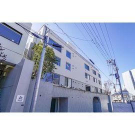 明治神宮前駅より徒歩8分 1階 築1年11ヶ月の賃貸物件