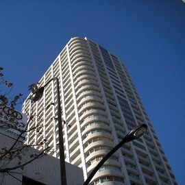 池袋駅より徒歩2分 8階 築21年7ヶ月の賃貸物件