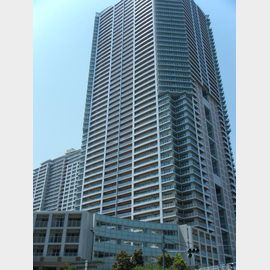 豊洲駅より徒歩6分 28階 築17年9ヶ月の賃貸物件