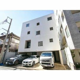 品川駅より徒歩10分 4階 築19年の賃貸物件