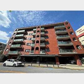 乃木坂駅より徒歩7分 6階 築47年11ヶ月の賃貸物件