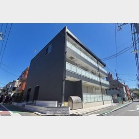 三軒茶屋駅より徒歩8分 1階 築5年8ヶ月の賃貸物件