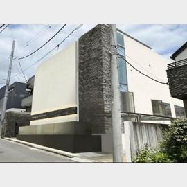 SUNBRIGHTYOYOGIPARK 地下1階 築18年2ヶ月の賃貸物件