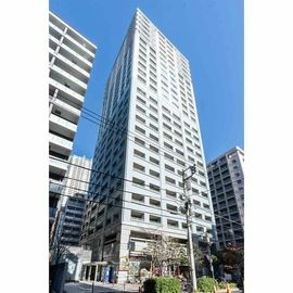 ルネ新宿御苑タワー 12階 築23年の賃貸物件