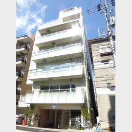 麻布十番駅より徒歩4分 5階 築9年11ヶ月の賃貸物件