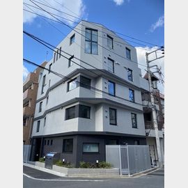 早稲田駅より徒歩9分 地下1階 築4年9ヶ月の賃貸物件