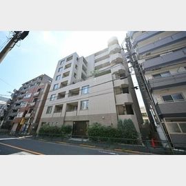 中野駅より徒歩10分 築12年8ヶ月 8階建の賃貸物件