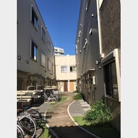 落合駅より徒歩3分 1階 築7年10ヶ月の賃貸物件