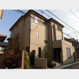 新中野駅より徒歩10分 1階 築10年5ヶ月の賃貸物件