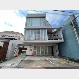 表参道駅より徒歩7分 2階 築23年の賃貸物件