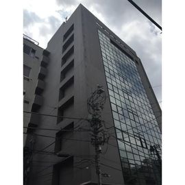 新橋駅より徒歩5分 築27年6ヶ月 9階建の賃貸物件