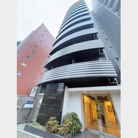 西新宿駅より徒歩7分 4階 築18年2ヶ月の賃貸物件