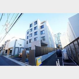 幡ヶ谷駅より徒歩6分 築2年3ヶ月 5階建の賃貸物件