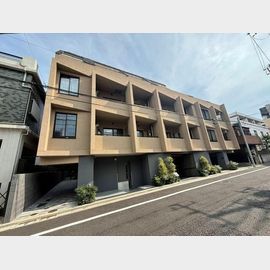 千石駅より徒歩4分 築2年10ヶ月 6階建の賃貸物件