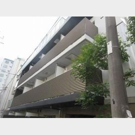 荻窪駅より徒歩11分 築7年5ヶ月 4階建の賃貸物件