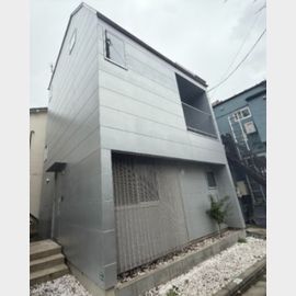 駒込駅より徒歩2分 築5年6ヶ月 3階建の賃貸物件