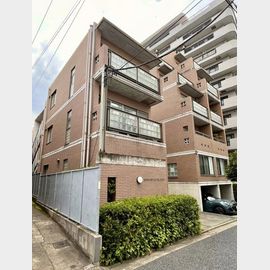目黒駅より徒歩11分 地下1階 築25年8ヶ月の賃貸物件