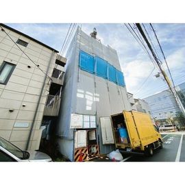 沼袋駅より徒歩8分 4階 築2年7ヶ月の賃貸物件