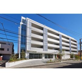 牛込柳町駅より徒歩5分 3階 築3年11ヶ月の賃貸物件