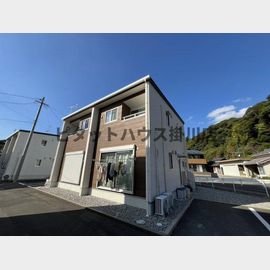 掛川駅より徒歩23分 築5年 2階建の賃貸物件