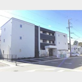 グレイスリー御厨の賃貸物件