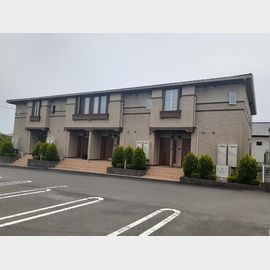 桜木駅よりバス6分 築9年6ヶ月 2階建の賃貸物件