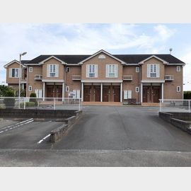 ブリーゼ 2階 築18年7ヶ月の賃貸物件