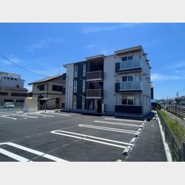 磐田駅より徒歩25分 3階 築2年11ヶ月の賃貸物件